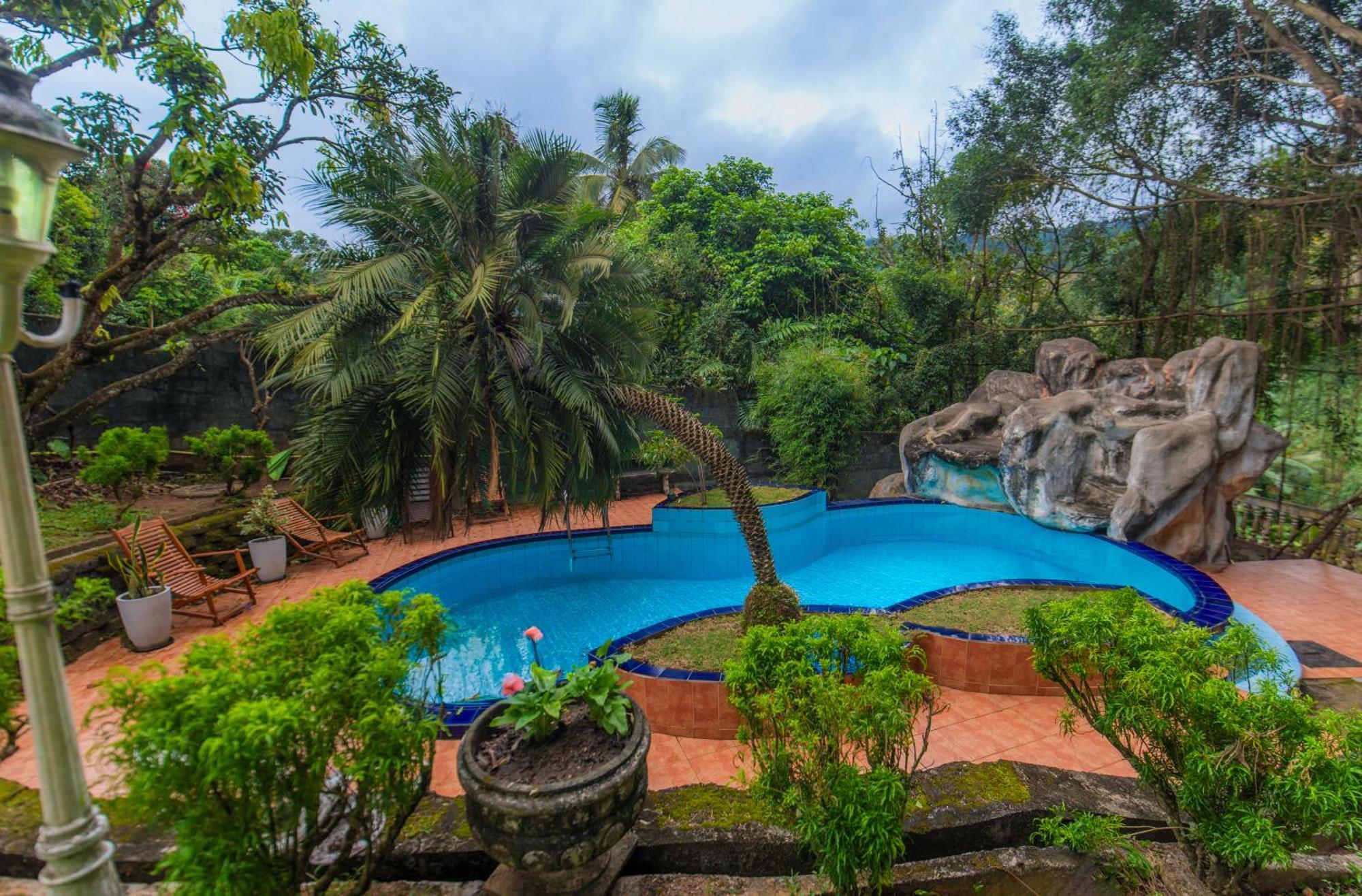 Chaminrich Villa Kandy Bagian luar foto