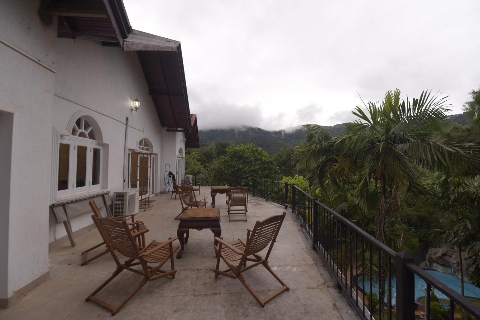 Chaminrich Villa Kandy Bagian luar foto